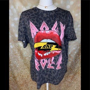 Leopard Print Rock n Roll Tee-M